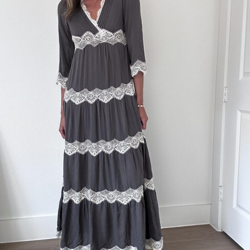 Lace & Drift Lace Tiered Maxi Dress