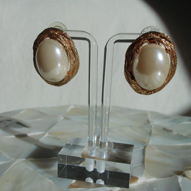 Pearls in Paris Vintage Earrings