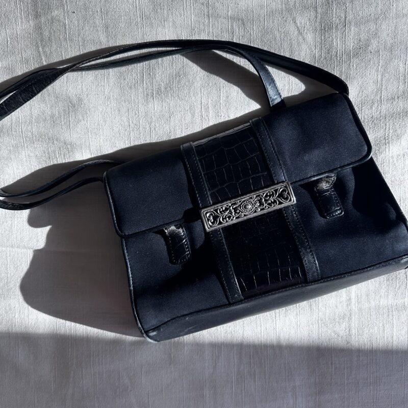 Onyx Love Letter Vintage Shoulder Bag