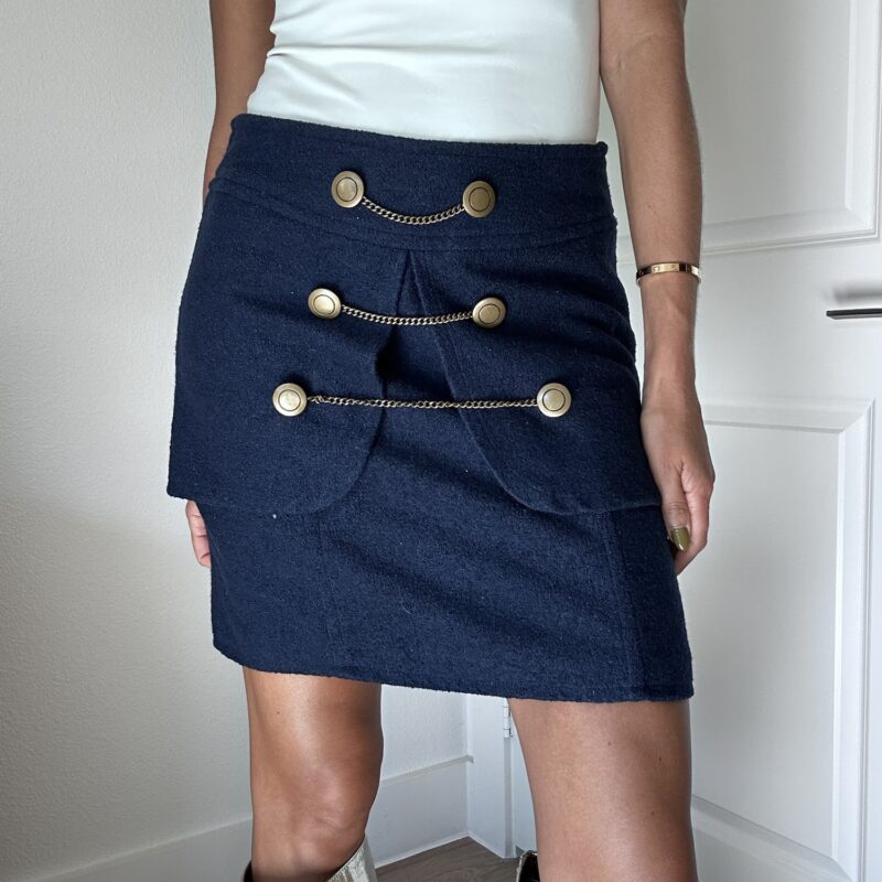 The Très Chic Chain Mini Skirt