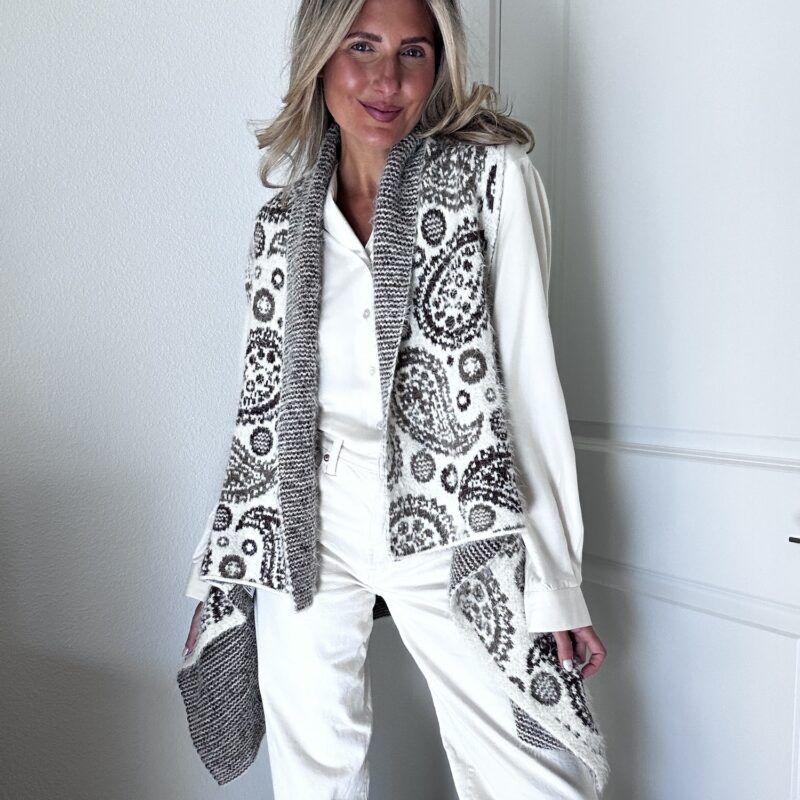 The Bandit Babe Layering Vest