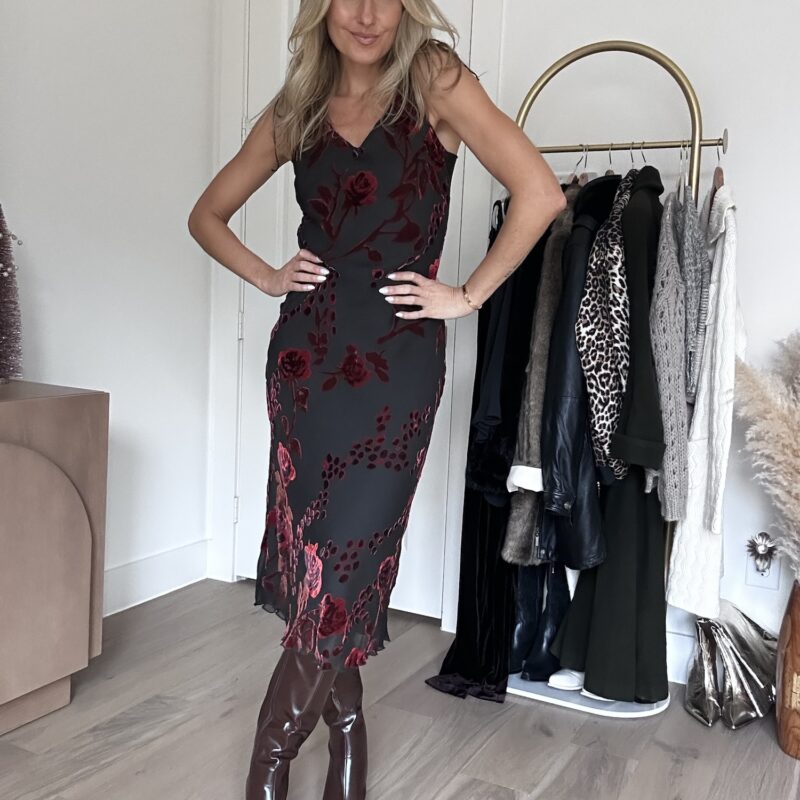The Date Night in Aspen Velvet Rose Midi Dress