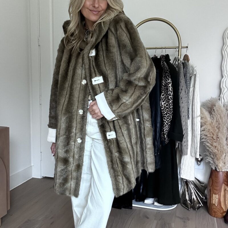 The Mountain Weekend Vintage Faux Fur Jacket