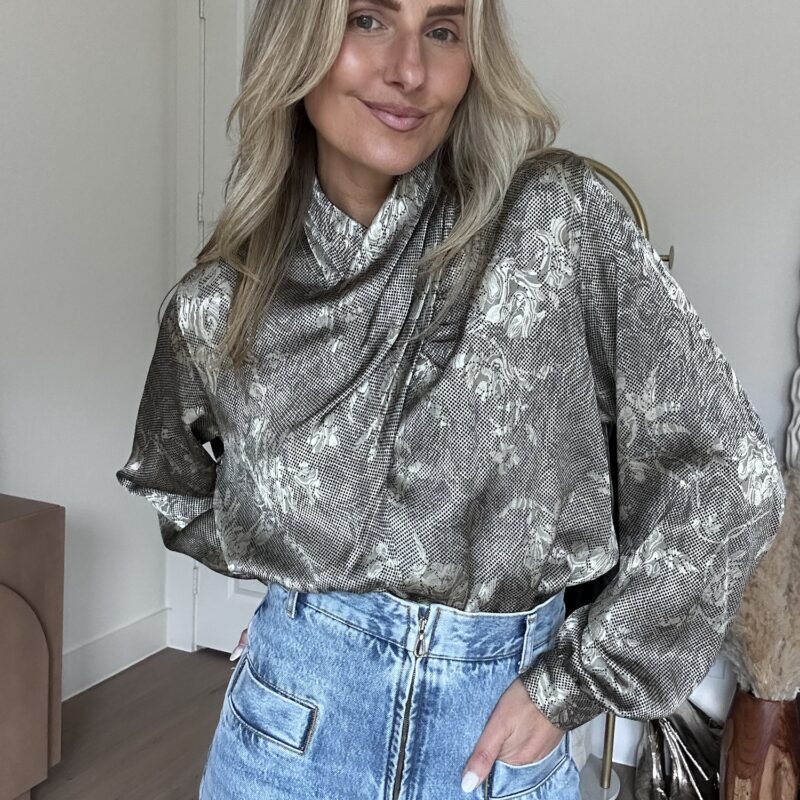 The Evening with a Twist Vintage Blouse