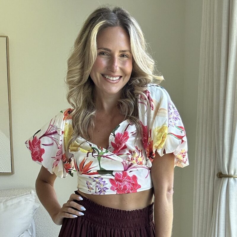 Sauvignon & Sunflowers Crop Blouse