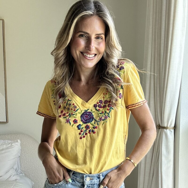 The Sol do Rio Cotton T-Shirt by Johnny Was