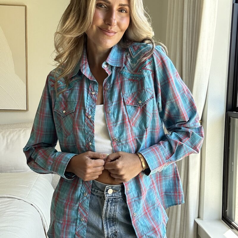 The Turquoise Trail Vintage Pearl Snap Button Down